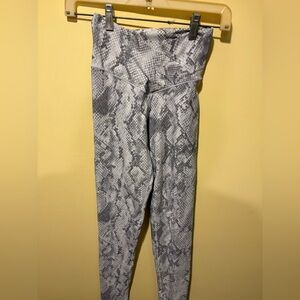 OFFLINE By Aerie Real Me High Waisted Crossover Legging